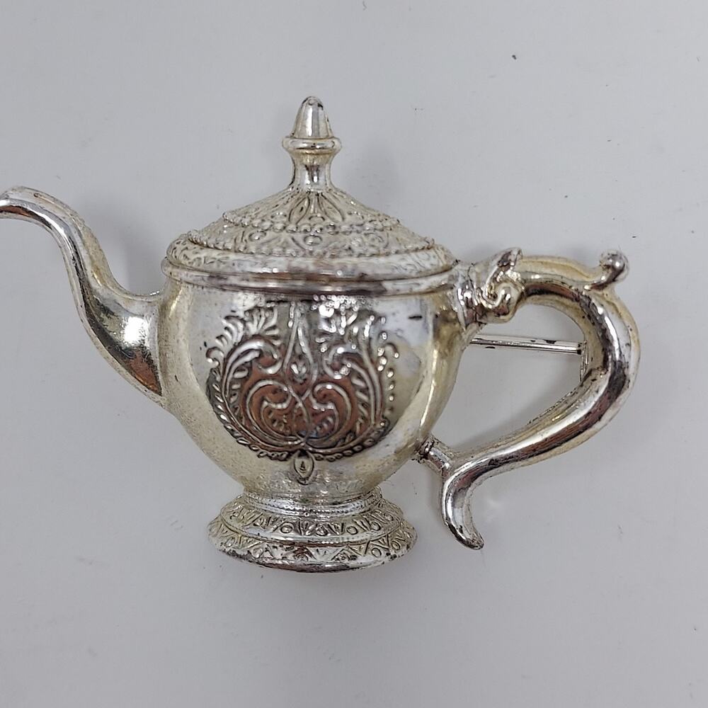 Vintage Silver Tone Teapot Brooch Ornate Etched Figural Tea Lover Novelty 2"